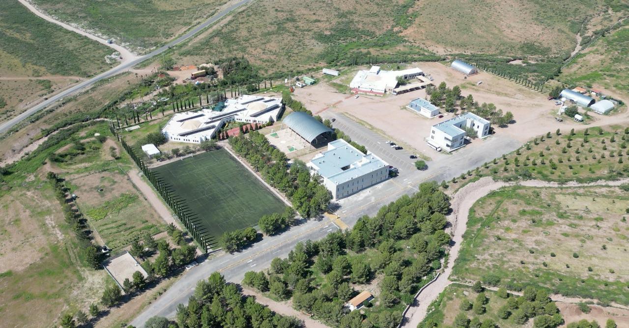 Vista aérea del campus del Colegio Regional Bilingüe